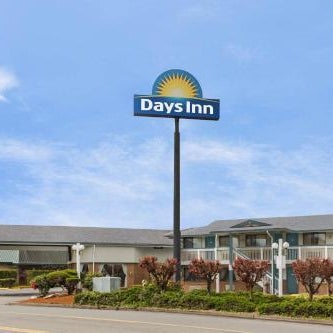 Days Inn by Wyndham Auburn Thumbnail